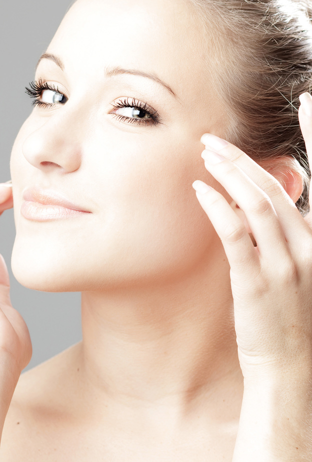  ماسكات طبيعية تخلصك من دهون الرقبة وتشد البشرة قبل عيد الحب 2022