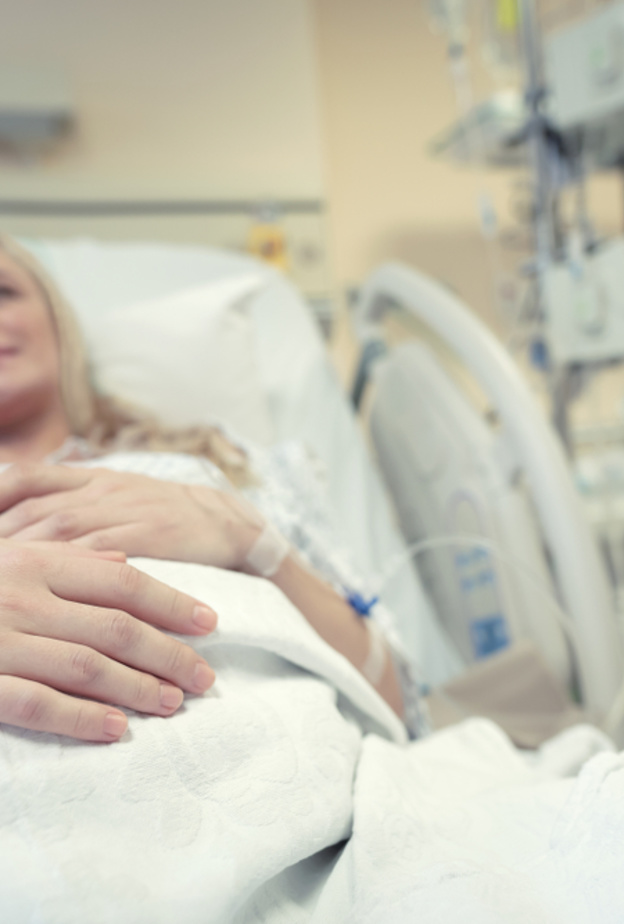 8 نصائح مجربة لتخفيف ألم الولادة الطبيعية