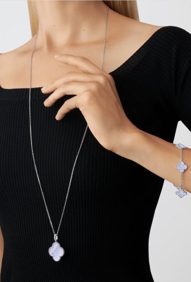 صورة من موقع Van Cleef & Arpels