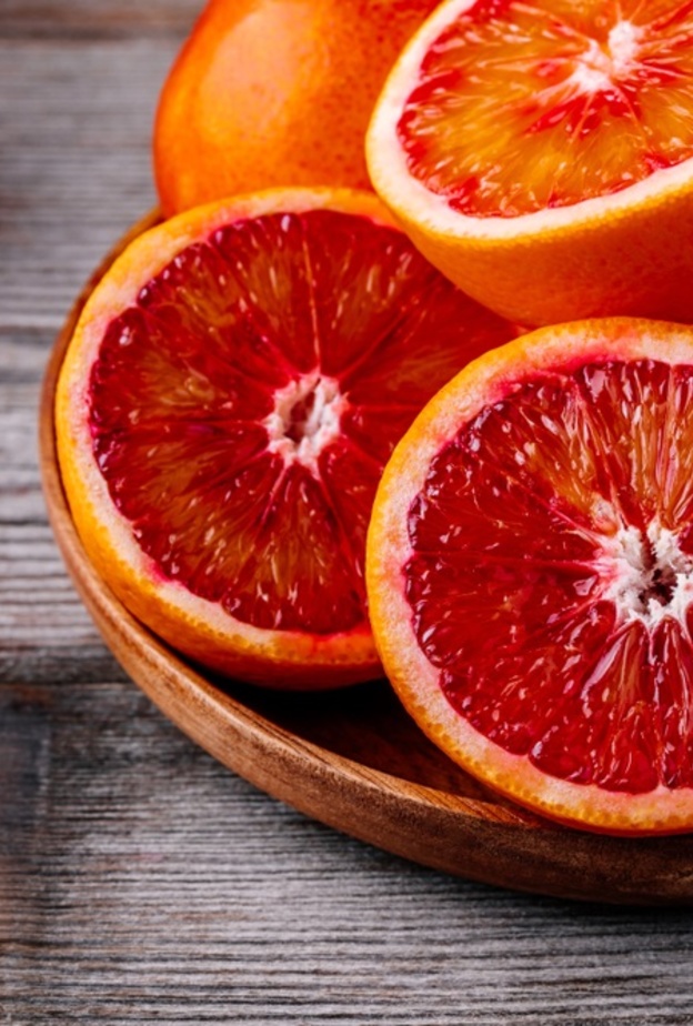 ما هي فوائد البرتقال الاحمر على الصحة