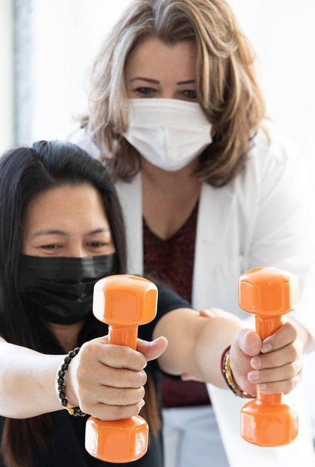 مركز FITNESS FIRST للياقة البدنية المائية