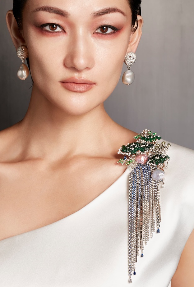 موديلات مجوهرات فخمة لاطلالة شاعرية في فبراير