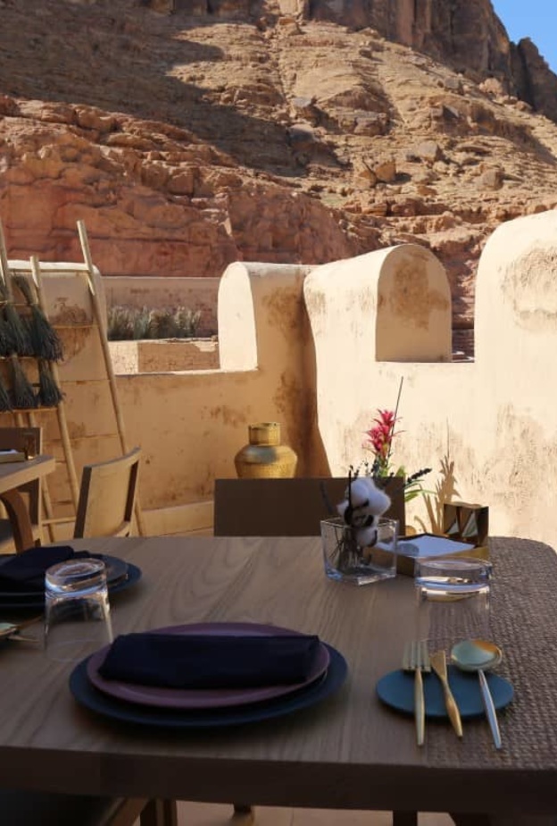 أفضل 5 مطاعم للعائلات لعطلة نهاية الأسبوع بلدة العلا القديمة