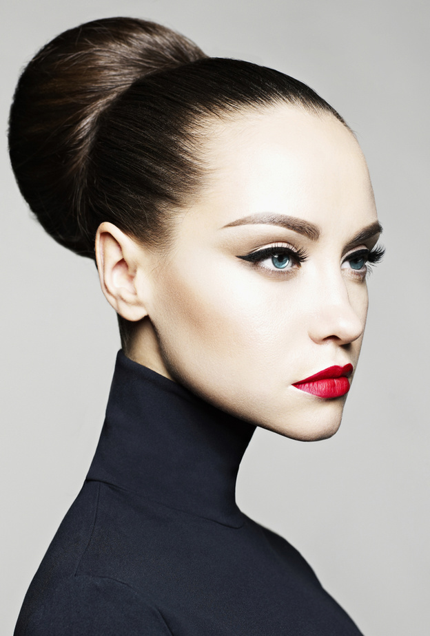 تسريحات شعر بسيطة مناسبة ليوم الحب