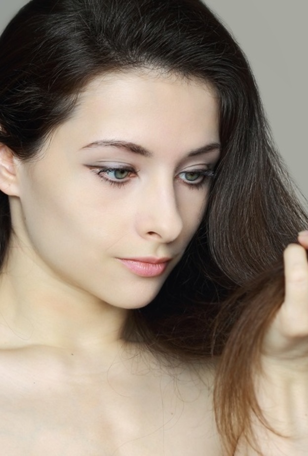 طرق طبيعية مجربة لتأخير ظهور الشيب وأهم نتائجها