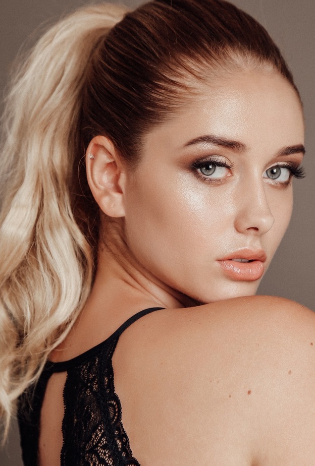 تسريحات شعر خاطئة لـ ربطة ذيل الحصان واحدث صيحات انستغرام لتطبيقها