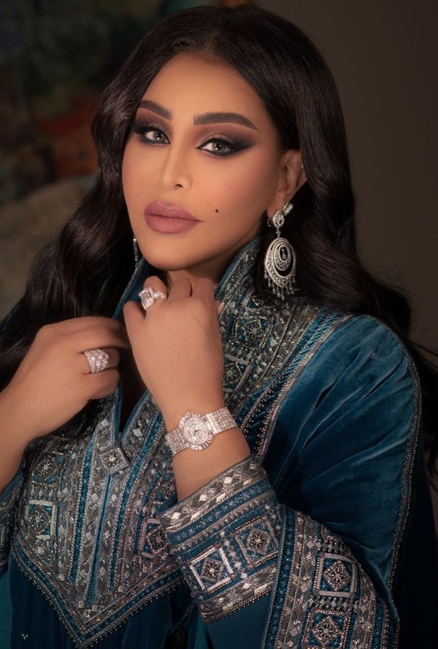 مكياج سموكي من وحي الفنانة احلام