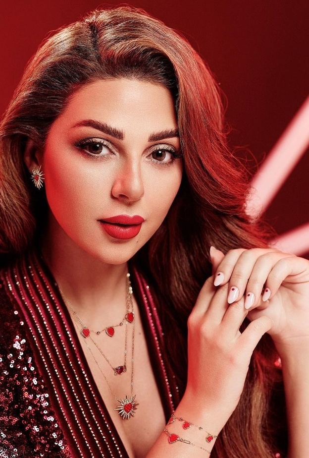 مناكير على طريقة ميريام فارس - الصورة من حسابها على انستغرام
