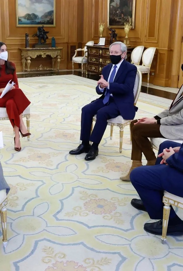 الملكة ليتيزيا تستقبل رؤساء محطات البث العامة الأيبيرية الأمريكية