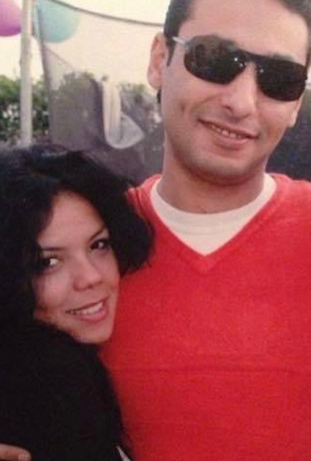 ناهد السباعي وأخيها الراحل