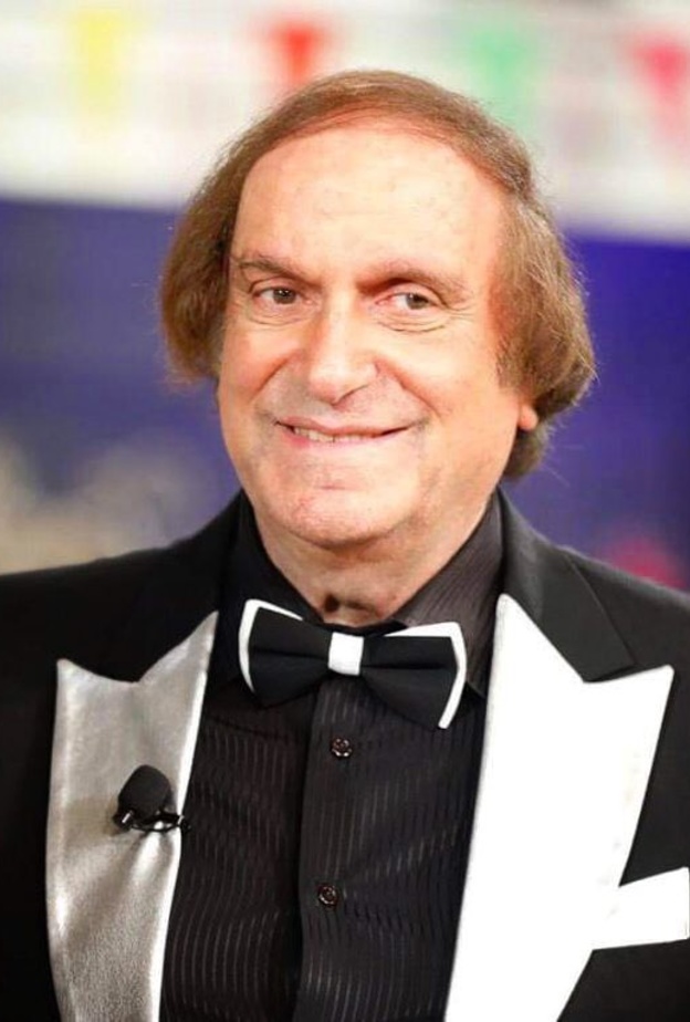 وفاة الفنان اللبناني الشهير سامي كلارك عن عمر يناهز 74 عاما والنجوم ينعونه   