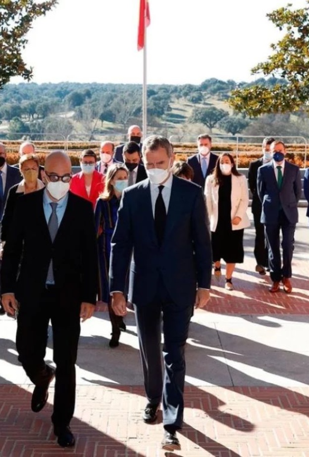 الملك فيليب يعود لاستئناف مهام عمله الرسمي بعد تعافيه من عدوى كورونا