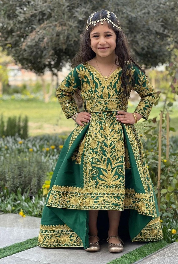 نجوم الكويت يحتلفون باليوم الوطني الكويتي بلقطات مبهجة مع أطفالهم