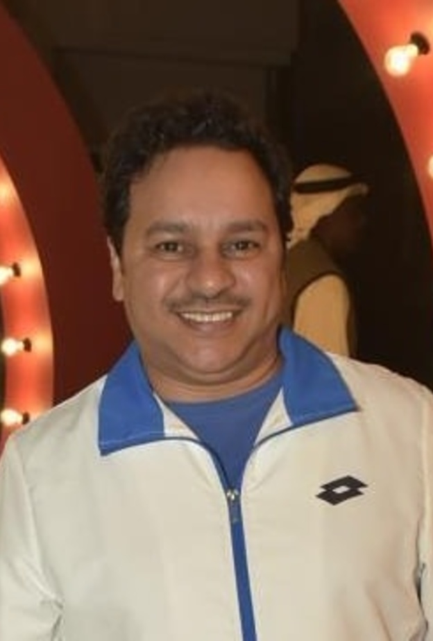 الفنان جاسم عباس