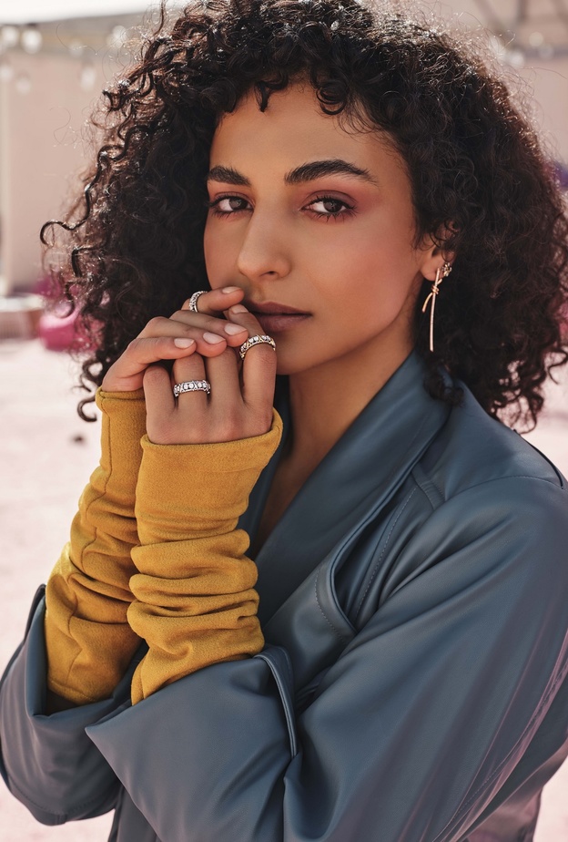 جلسة تصويرية خاصة بمجلة "هي".. The Power of Now