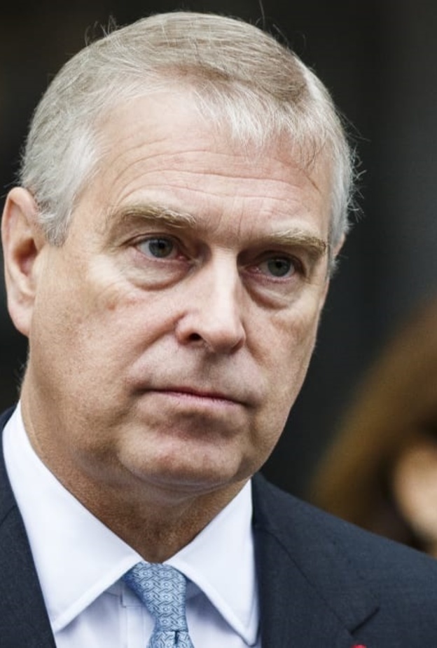 صديق وزميل دراسة سابقة للأمير أندرو يصفه بأنه أصبح محطم