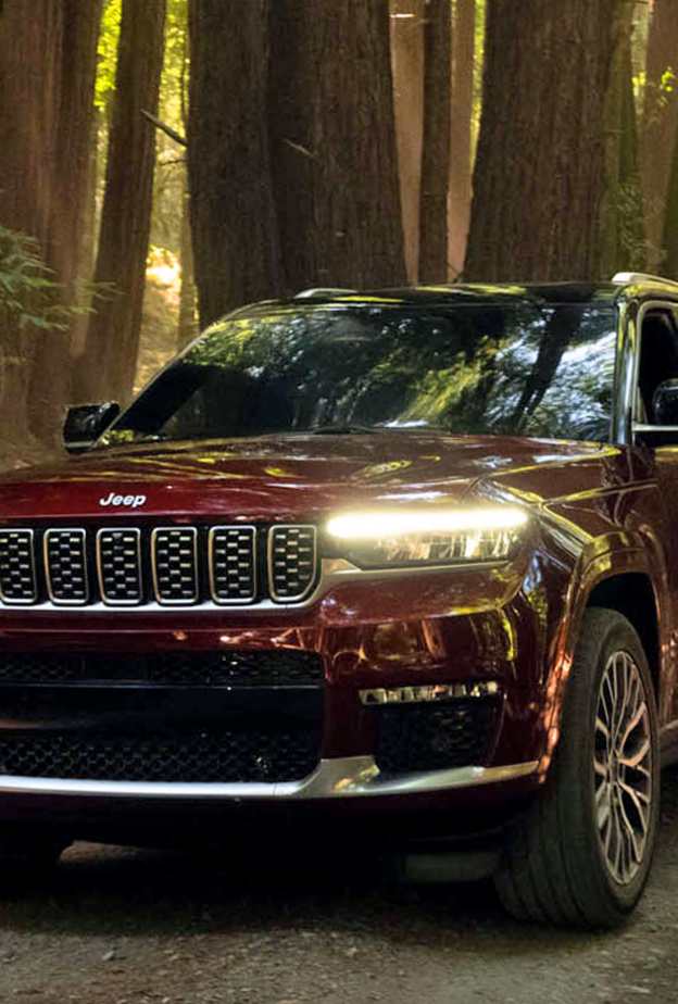 Grand Cherokee تظهر بحلتها الجديدة