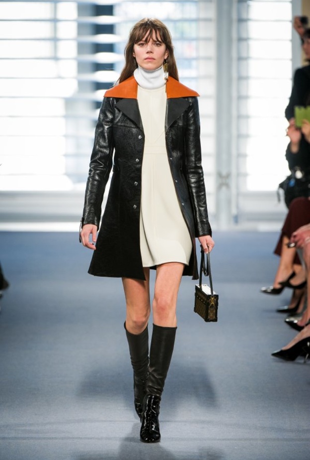 لويس فويتون تقدم SEE LV Dubai