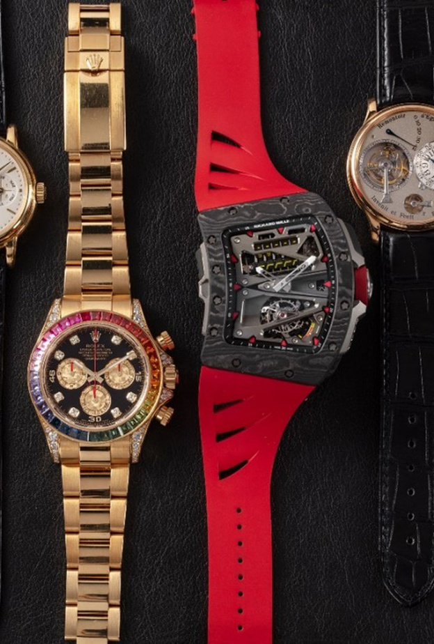 مزاد دبي للساعات يعلن انطلاقة موسم 2022 من مزادات كريستيز للساعات عبر الإنترنت بين 15 و30 مارس 