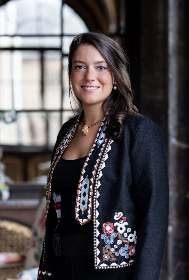  صور جديدة لأميرة لوكسمبورغ الكسندرا بمناسبة عيد ميلادها الـ 31