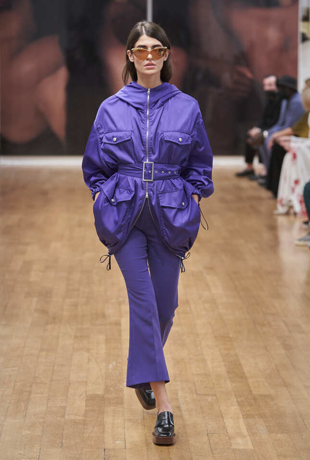 فستان قصير بلون Very Peri من لانفان