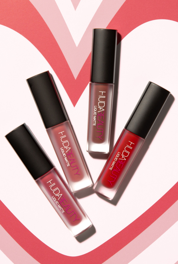 انشري الحبّ في عيده هذه السنة مع Huda Beauty! 