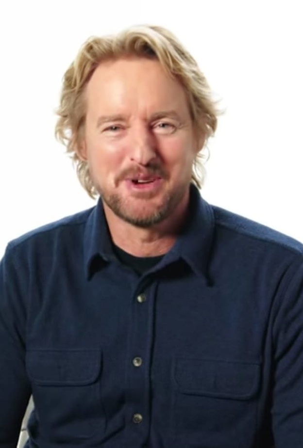 أوين ويلسون يكشف زواج والدته في سن الـ 80