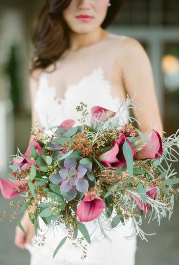 أفكار رائعة لباقات زهور العرائس بزهور الكالا