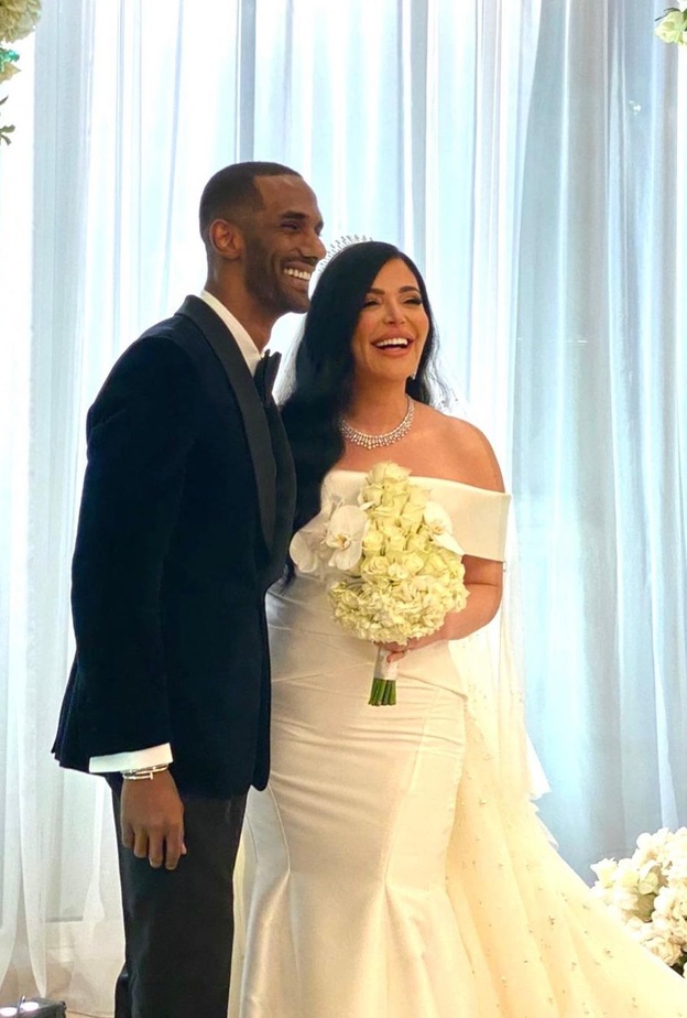 منى قطان تتزوج من حسن الأمين في حفل زفاف في دبي