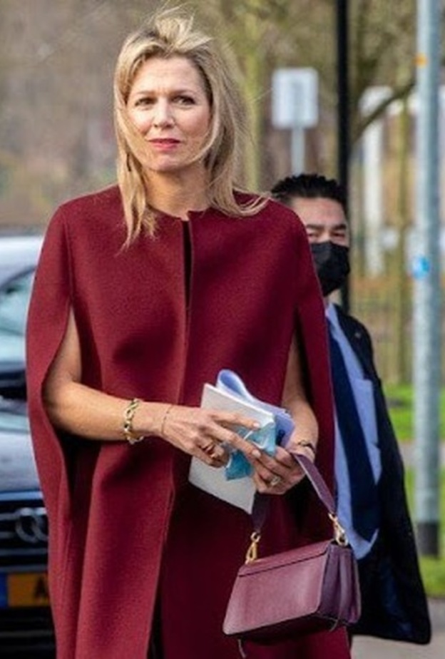 الملكة ماكسيما تتحدث عن ديون الطلاب