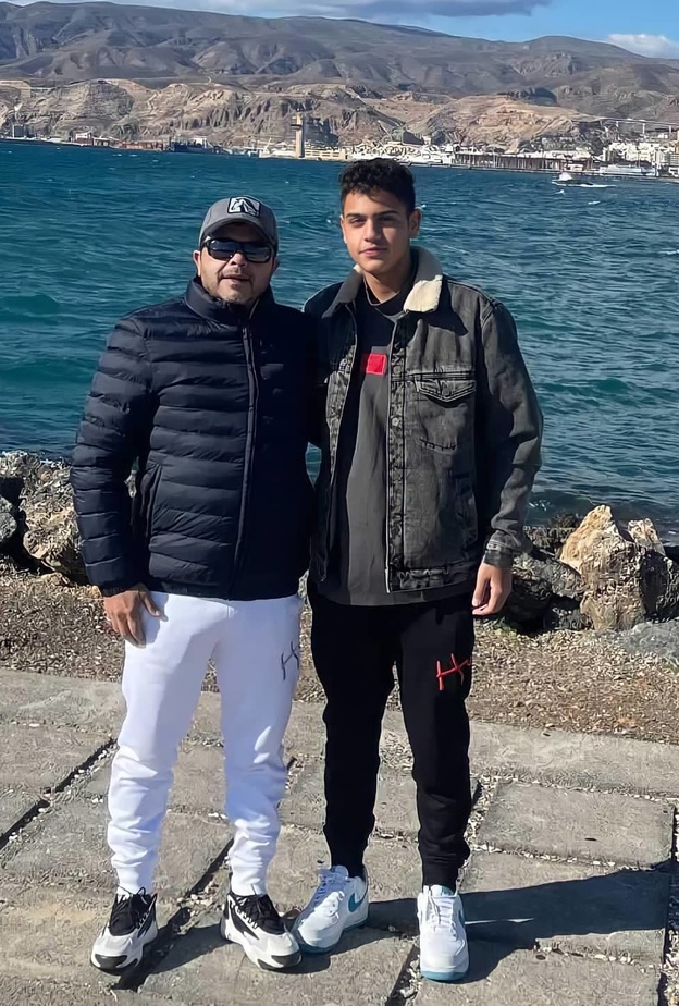 محمد هنيدي ونجله 