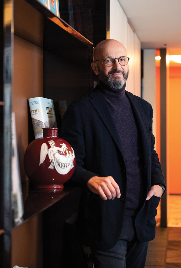 محاور المشاهير عدنان الكاتب يحاور نائب الرئيس التنفيذي لمجموعة "بولغري"