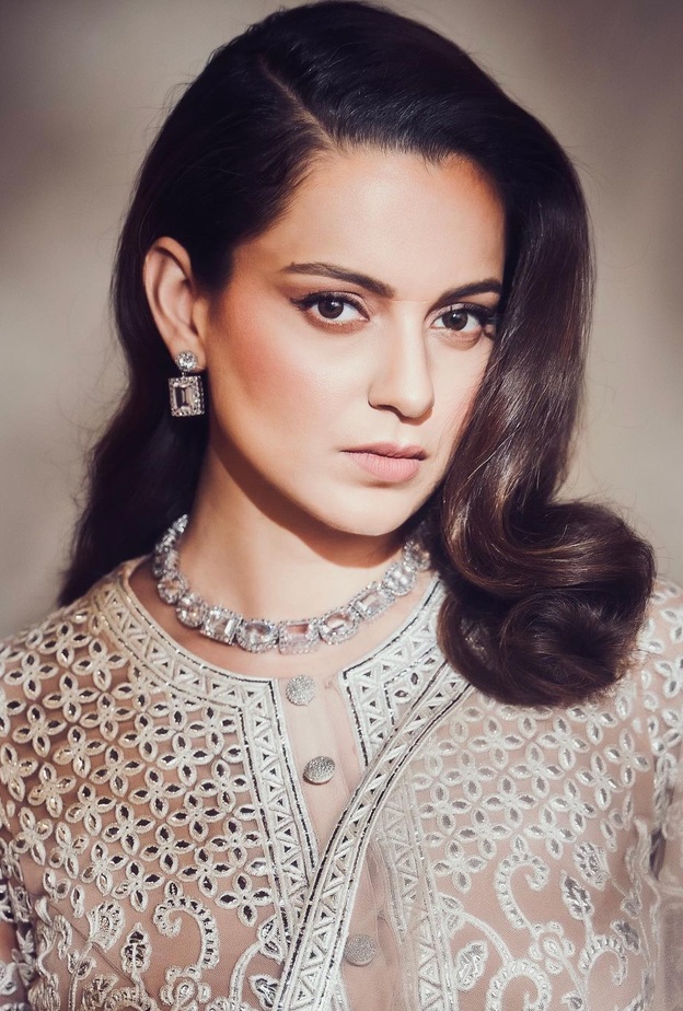 كانجانا رانوت تنتقد ديبيكا بادوكون وفيلمها الجديد