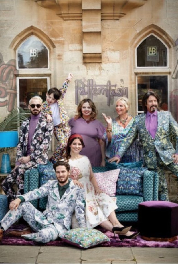 مصمم الديكور لورنس ليولين بوين يكشف مشاركته في تصميم فستان زفاف ابنته