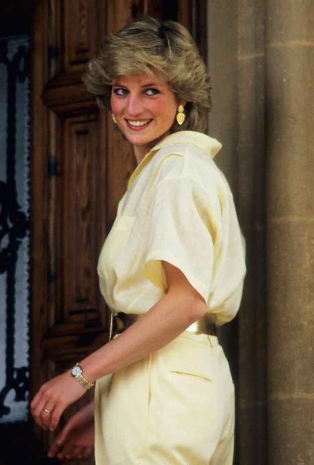 بمناسبة عيد الحب رسائل محبة من المجوهرات أرسلتها سيدات العائلة المالكة البريطانية لأحبائها