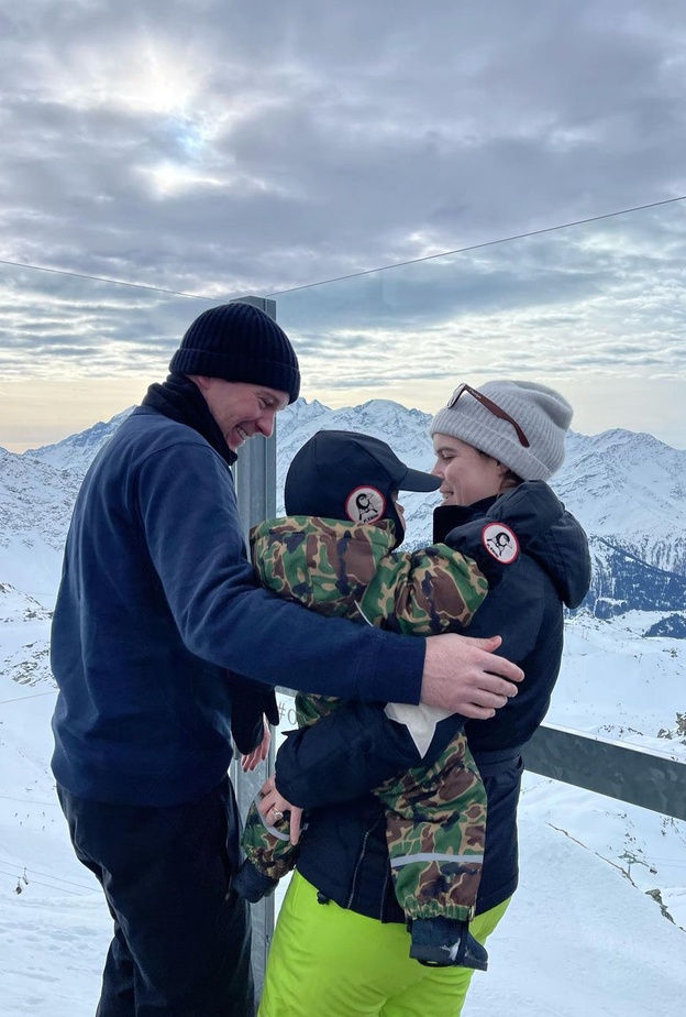 الأميرة يوجين تنشر صور جديدة لطفلها بمناسبة عيد ميلاده الأول