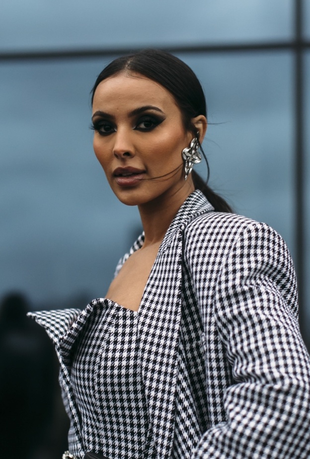 أجمل إطلالات الستريت ستايل الجمالية مباشرة من عروض الموضة في لندن