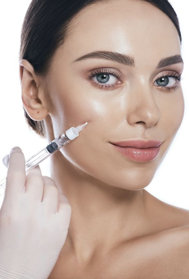 أنواع فيلر الخدود وأبرز مضاعفاته ونتائجه