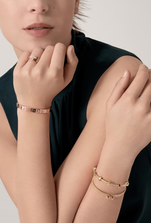 أجمل تصاميم مجوهرات كارتييه لأناقتك اليومية