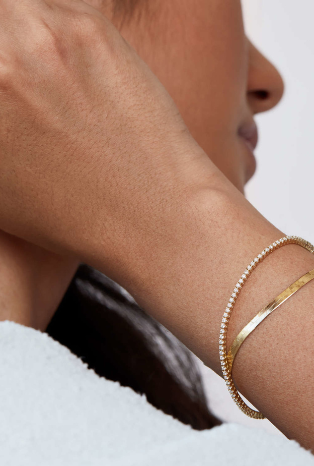 أروع أساور التنس من ماركات مجوهرات عالمية (1)