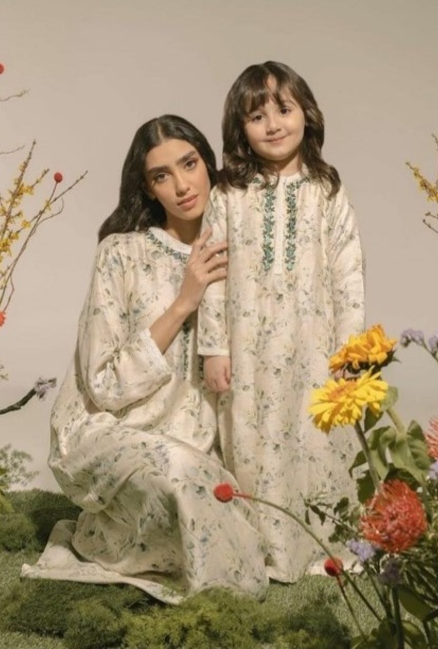 أزياء للأم وابنتها لرمضان في معرض "طاق طاقية"