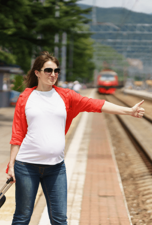 أهم الأشياء الممنوعة والمسموحة للحامل أثناء السفر