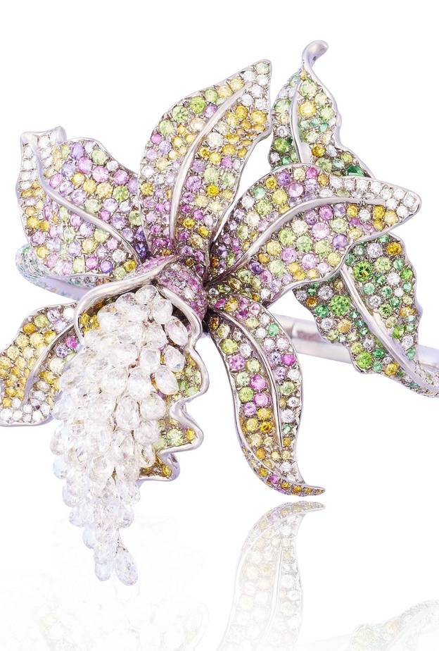 اسوارة Enchanted Orchid Bangle من آنا هو  Anna Hu