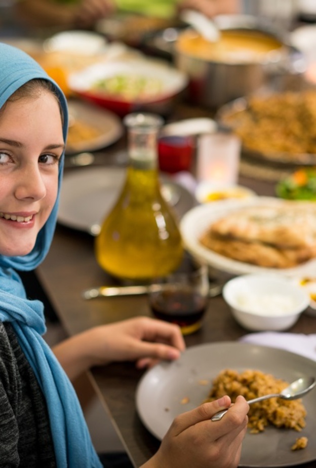 اطعمة مفيدة ينصح بتناولها بعد الصيام في رمضان