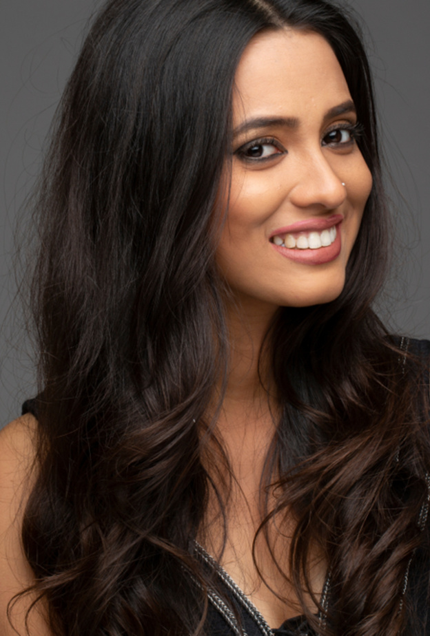 أفضل وصفات طبيعية للشعر على الطريقة الهندية