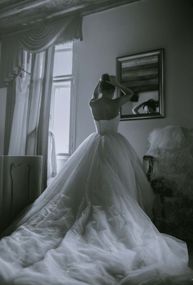 تأكدي من كل ما يتعلق باطلالتك وأغراضك الخاصة قبل الزفاف بيوم