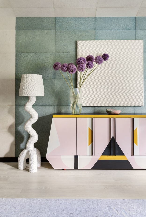 تصميم كونسول من إبداع Kelly Wearstle