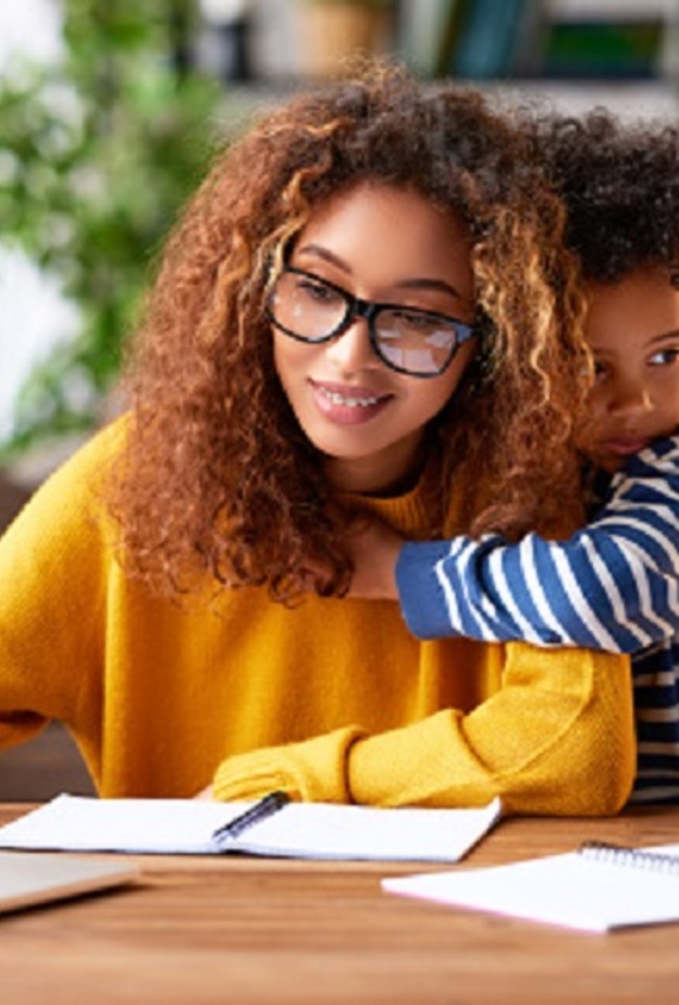 أطعمة صحية للأمهات العاملات تمنحهنّ الطاقة والنشاط