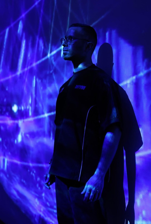 رامي قاضي أول مصمم ازياء عربي في عالم NFT