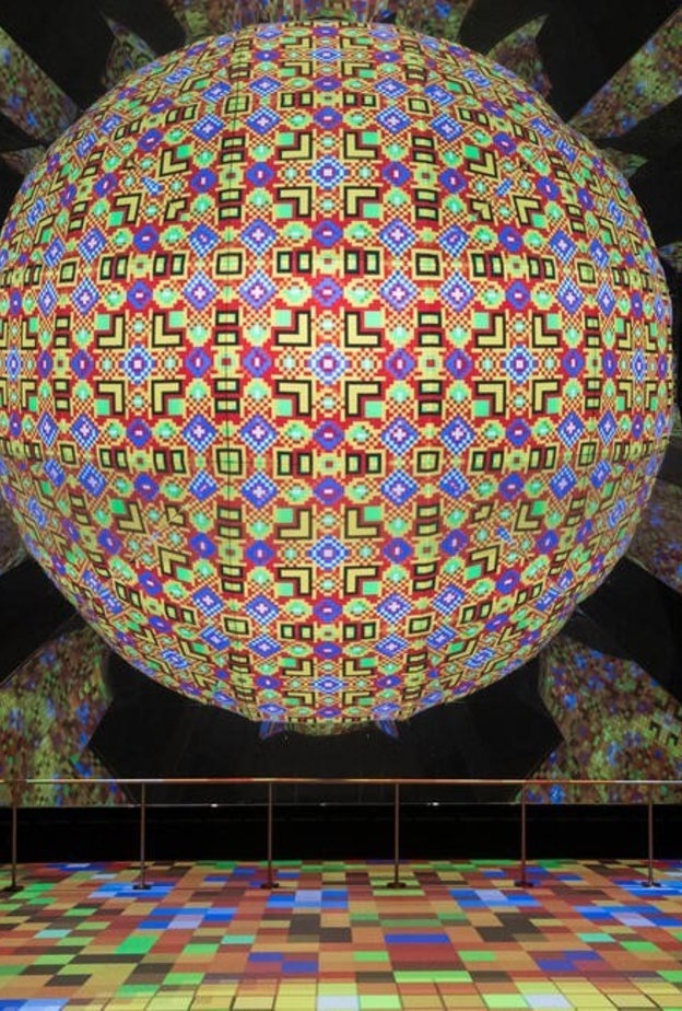 رحلة "سمعبصرية" بتصاميم إبداعية وآرتاثون الذكاء الاصطناعي .. أبرز المعارض الفنية بجناح المملكة "اكسبو دبي"